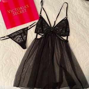 Victoria’s Secret babydoll with gold accent